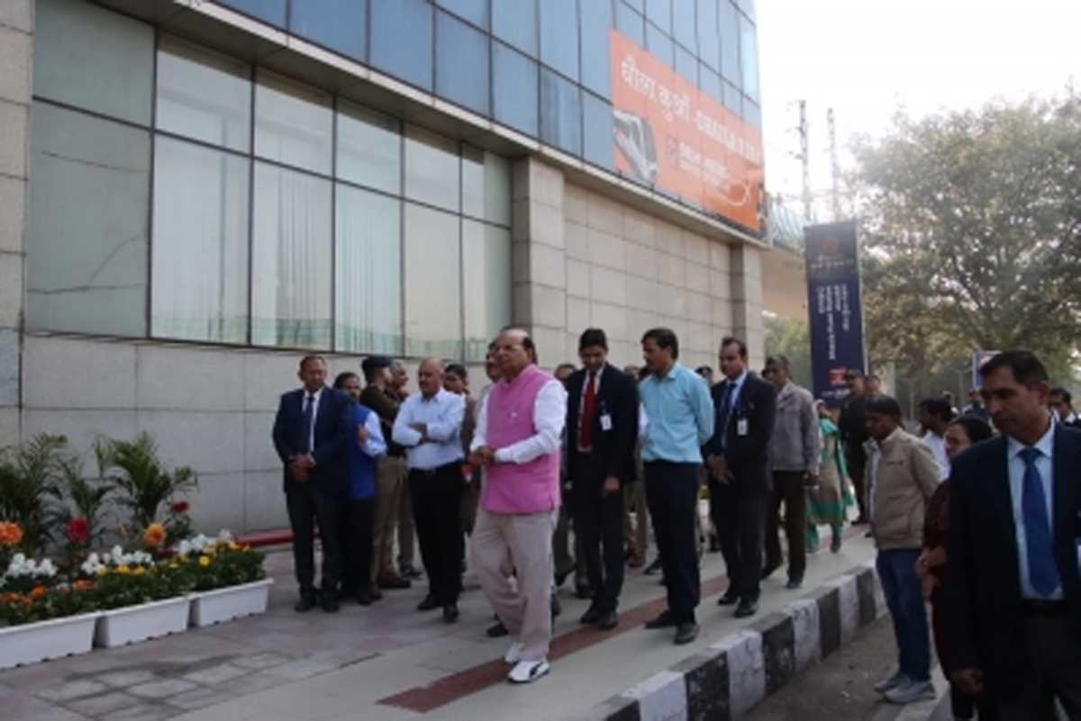 दिल्ली के एलजी ने जी20 शिखर सम्मेलन से संबंधित कार्यो में प्रगति की समीक्षा की दिल्ली के एलजी ने जी20 शिखर सम्मेलन से संबंधित कार्यो में प्रगति की समीक्षा की