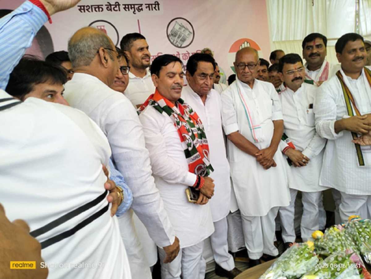 मध्यप्रदेश के दो मंत्रियों के इलाके में कांग्रेस की सेंधमारी मध्यप्रदेश के दो मंत्रियों के इलाके में कांग्रेस की सेंधमारी