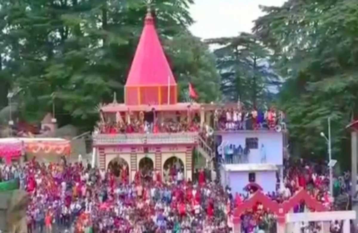 चंपावत में प्रसिद्ध देवीधुरा बग्वाल मेले का रंगारंग आगाज, रक्षाबंधन के दिन होगा पाषाण युद्ध