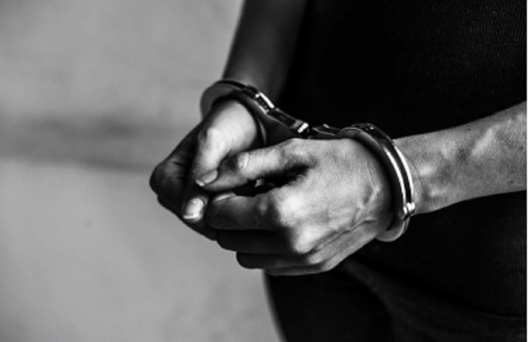 मध्य प्रदेश से खरीदे गए अवैध हथियारों के साथ बंबीहा गिरोह के 2 सदस्य गिरफ्तार