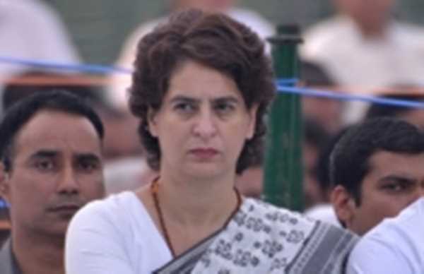 प्रियंका ने योगी को पत्र लिखकर कहा : यूपी की कानून व्यवस्था ठीक करें, जनता परेशान