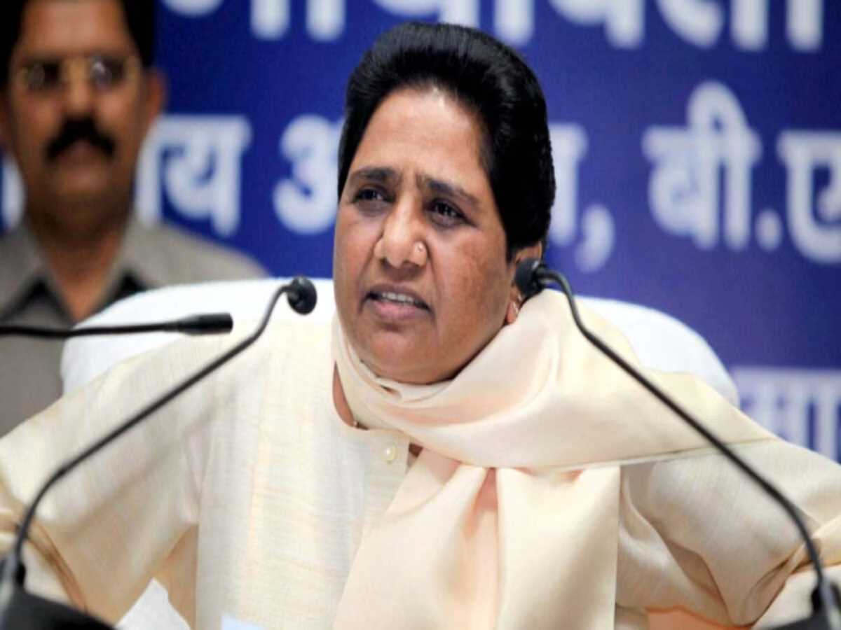 बसपा प्रमुख मायावती पर बीजेपी विधायक के कमेंट का अखिलेश यादव ने किया विरोध