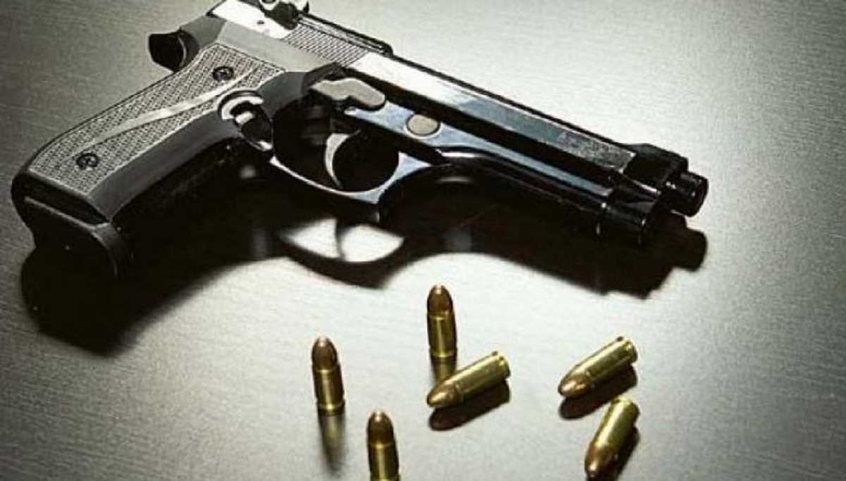 तेलंगाना: गलती से राइफल चलने से कांस्टेबल घायल