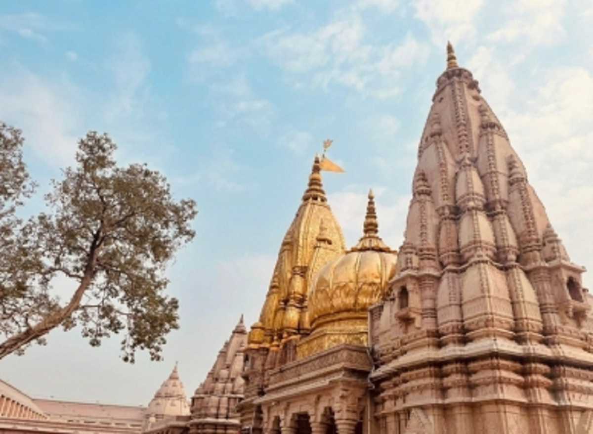 विश्वनाथ धाम में टूटे रिकॉर्ड, एक पखवाड़े में 26 लाख भक्तों ने किए दर्शन विश्वनाथ धाम में टूटे रिकॉर्ड, एक पखवाड़े में 26 लाख भक्तों ने किए दर्शन