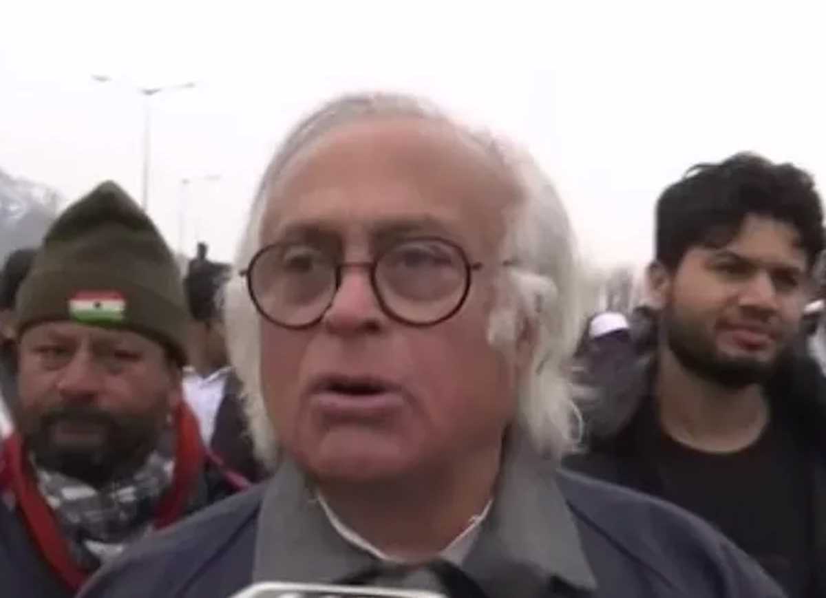 कांग्रेस को किसी भी विपक्षी गठबंधन का आधार बनना चाहिए : रमेश