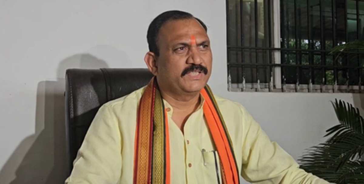 छत्तीसगढ़ : जेल में बंद कवासी लखमा के बचाव में उतरे पूर्व सीएम बघेल पर मंत्री जायसवाल का पलटवार छत्तीसगढ़ : जेल में बंद कवासी लखमा के बचाव में उतरे पूर्व सीएम बघेल पर मंत्री जायसवाल का पलटवार