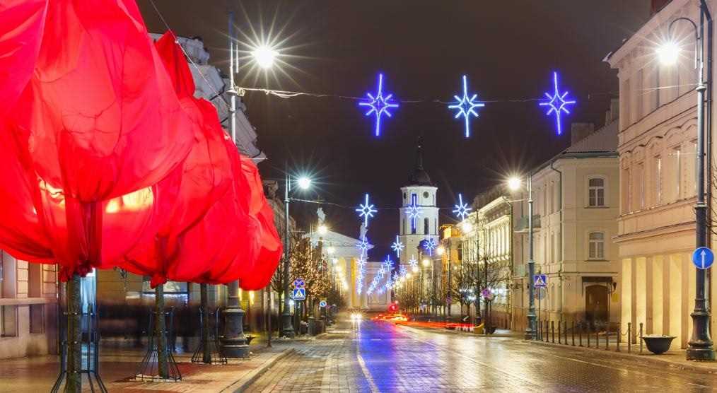 लिथुआनिया से नाराज चीन ने कई चीजों का आयात रोका