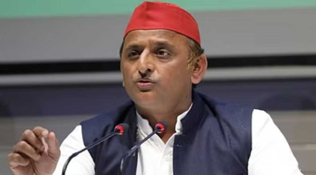 अखिलेश यादव ने दिया मानसून ऑफर, 100 लाओ सरकार बनाओ