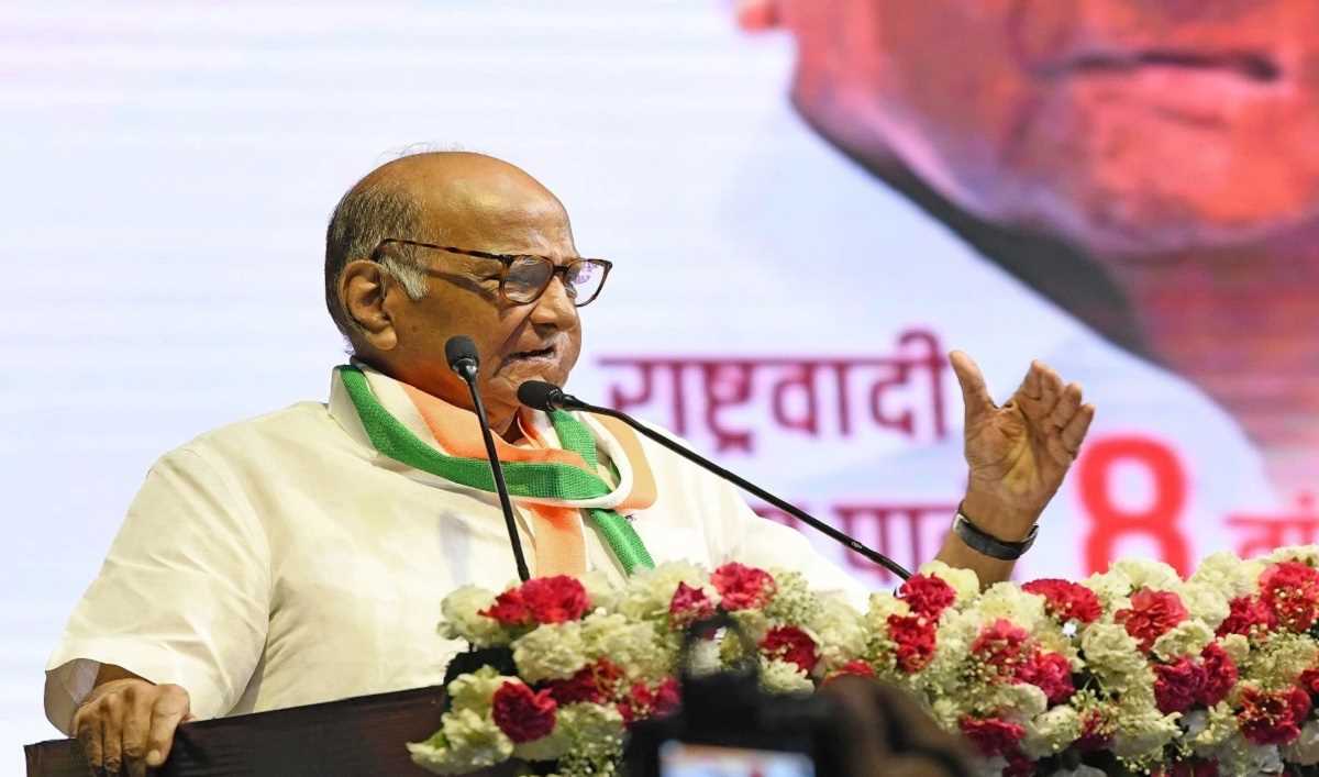 राष्ट्रीय राजनीति का बड़ा झटका : शरद पवार ने राकांपा प्रमुख का पद छोड़ा