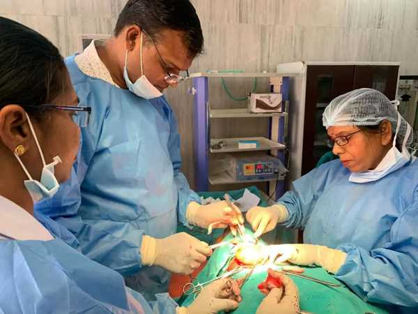 जिला हॉस्पिटल में पहली बार हुआ बिनाइन ट्यूमर का सफल ऑपरेशन