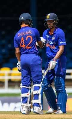 धवन, गिल ने वेस्टइंडीज के खिलाफ पहले वनडे में भारत को तीन रन से दिलाई जीत