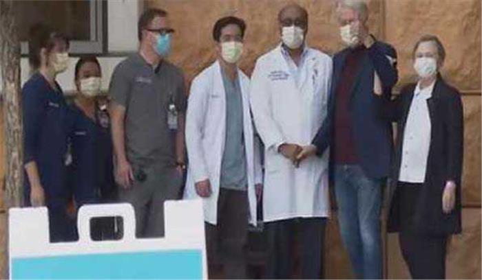 अमेरिका के पूर्व राष्ट्रपति बिल क्लिंटन को अस्पताल से मिली छुट्टी