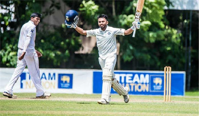 अधर्व और आयुष ने ठोके शानदार शतक