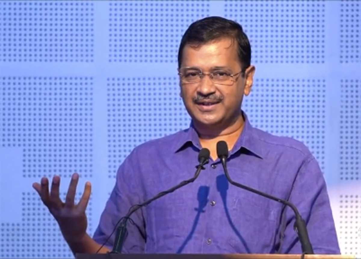 केंद्र के अध्यादेश के खिलाफ स्टे ऑर्डर के लिए सुप्रीम कोर्ट जाएंगे : केजरीवाल