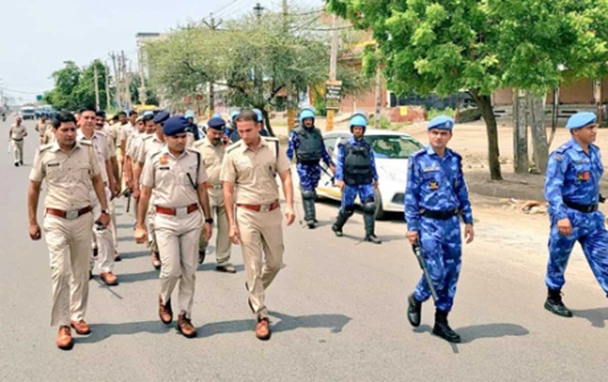 किसानों के विरोध-प्रदर्शन के आह्वान के कारण पंजाब, हरियाणा में सुरक्षा बढ़ाई गई