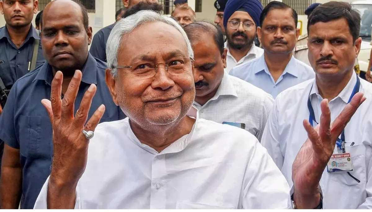 सम्राट चौधरी के गृह प्रवेश में पहुंचे सीएम नीतीश कुमार