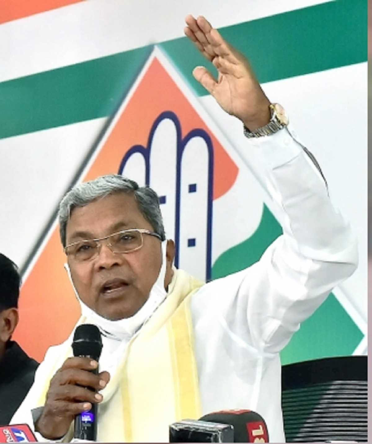 कर्नाटक चुनाव: कांग्रेस ने 124 उम्मीदवारों की पहली सूची जारी की