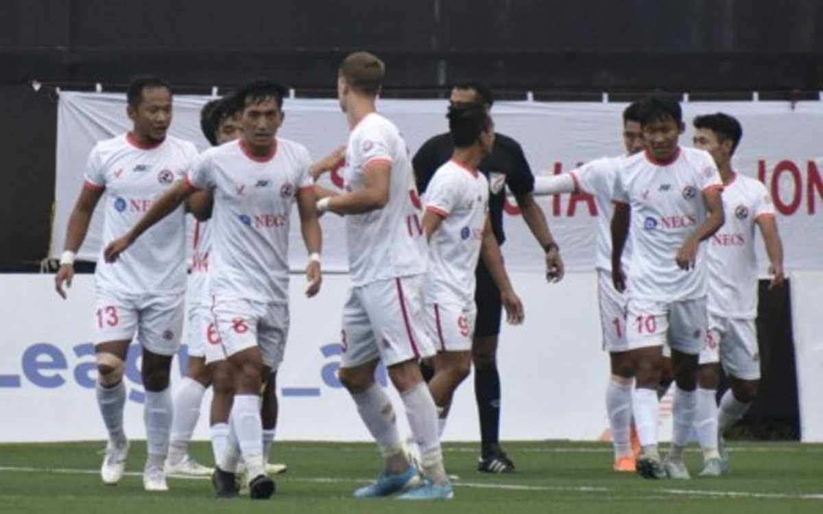 आइजोल ने शिलांग को 3-0 से रौंदा