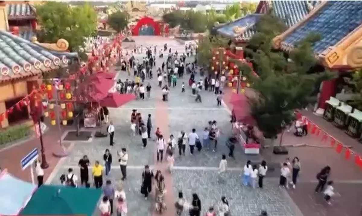 छुट्टी के पहले सात दिनों में चीन में 75.4 करोड़ पर्यटकों ने यात्रा की