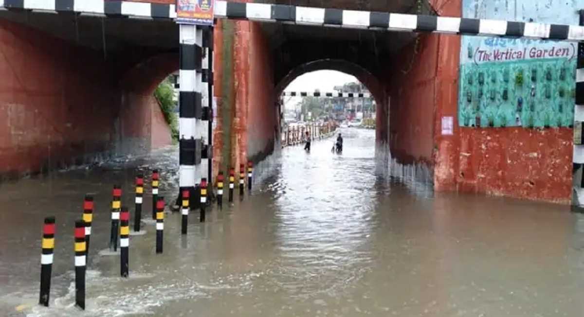 हरिद्वार में जलभराव से परेशान लोग, झमाझम बारिश से हुआ पानी-पानी