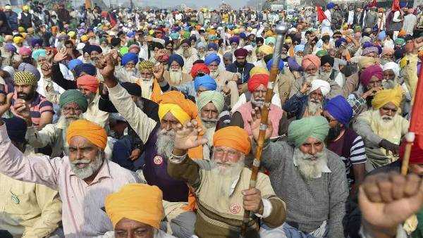 धरने पर क्यों बैठ गए पंजाब के किसान