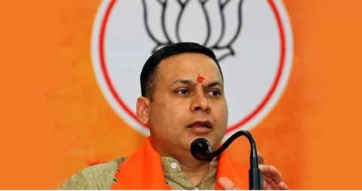 राहुल गांधी वाल्मीकि मंदिर जाने का ढोंग कर रहे, आरक्षण विरोधी रहा है कांग्रेस का इतिहास: भाजपा राहुल गांधी वाल्मीकि मंदिर जाने का ढोंग कर रहे, आरक्षण विरोधी रहा है कांग्रेस का इतिहास: भाजपा