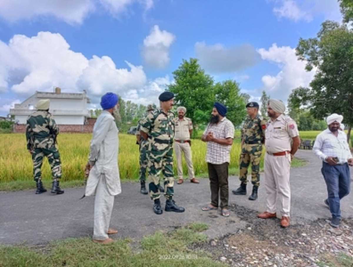 अंतरराष्ट्रीय सीमा पर फिर दिखा पाकिस्तानी ड्रोन, सुरक्षा बलों ने गोलीबारी कर खदेड़ा