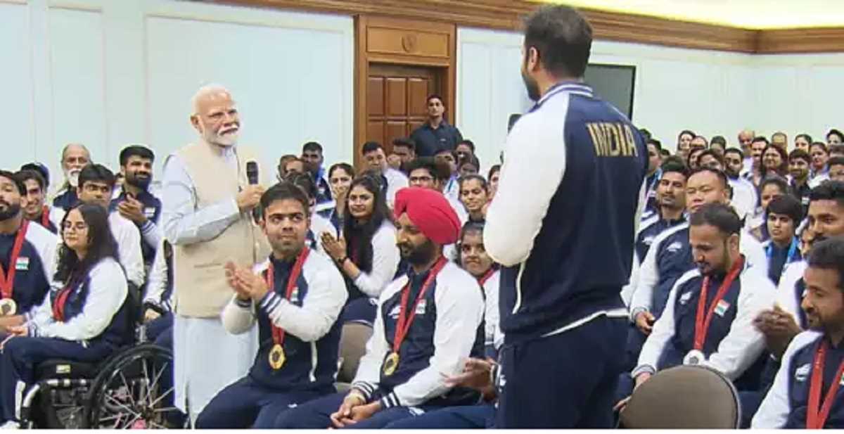 पीएम मोदी ने भारतीय पैरा-एथलीटों से की मुलाकात