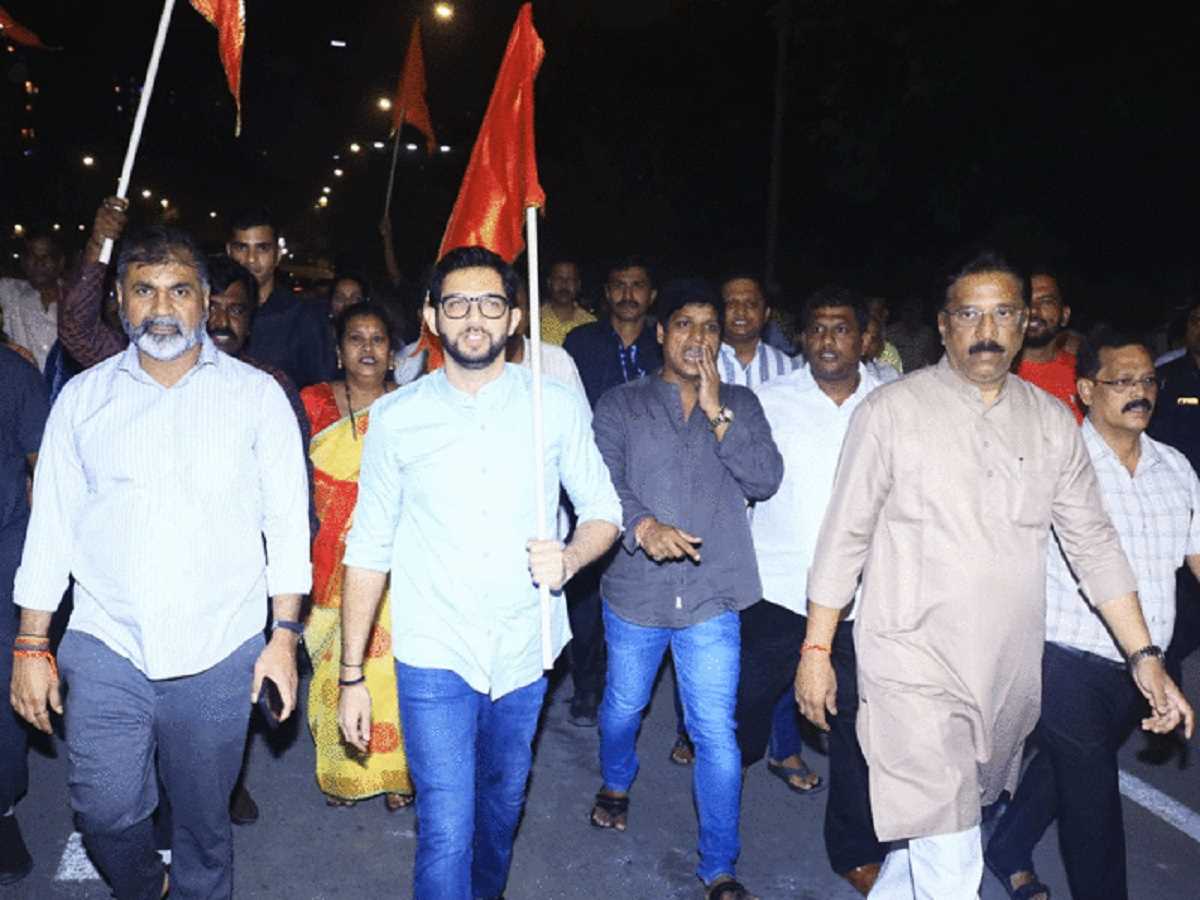 पुल का अवैध उद्घाटन: मुंबई पुलिस ने आदित्य ठाकरे पर  दर्ज किया FIR