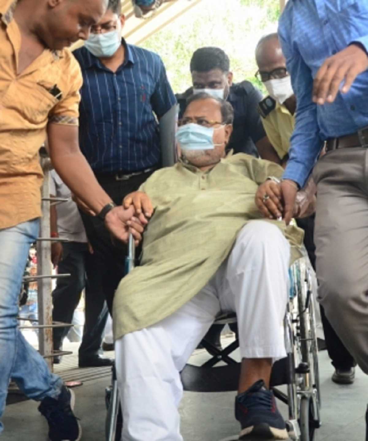 डब्ल्यूबीएसएससी घोटाला: सीबीआई ने पहली चार्जशीट में पार्थ चटर्जी को बताया मास्टरमाइंड डब्ल्यूबीएसएससी घोटाला: सीबीआई ने पहली चार्जशीट में पार्थ चटर्जी को बताया मास्टरमाइंड