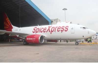 डीजीसीए ने स्पाइसजेट को कारण बताओ नोटिस जारी किया
