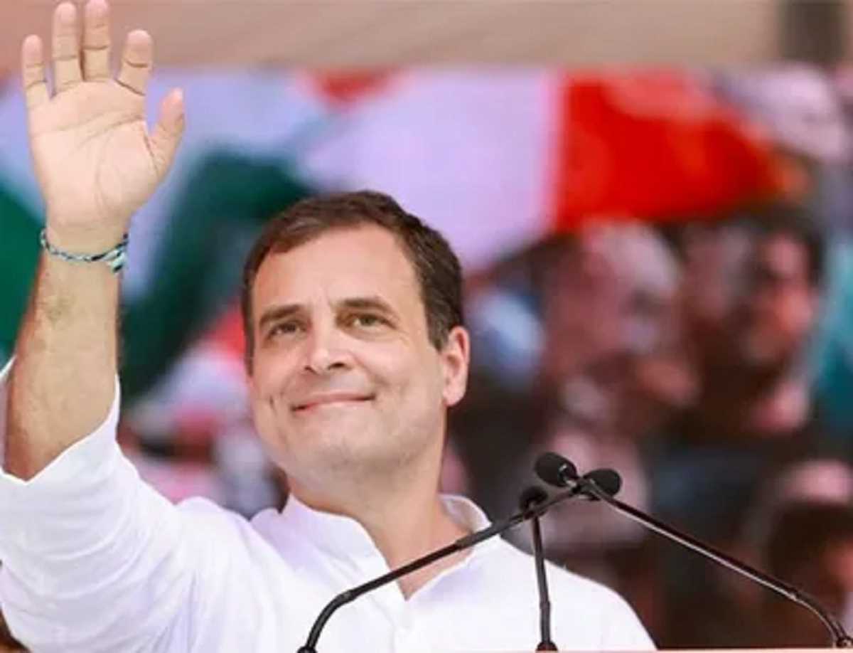 गुजरात: विधानसभा चुनाव से पहले राहुल गाँधी का बड़ा एलान, किसानों के क़र्ज़ 3 लाख तक होंगे माफ़