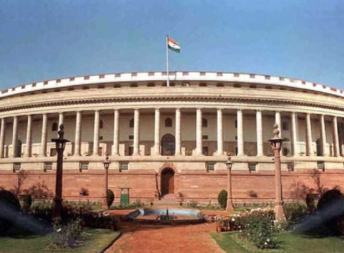 लोक सभा के लाइव प्रसारण का ऑडियो हुआ गुल