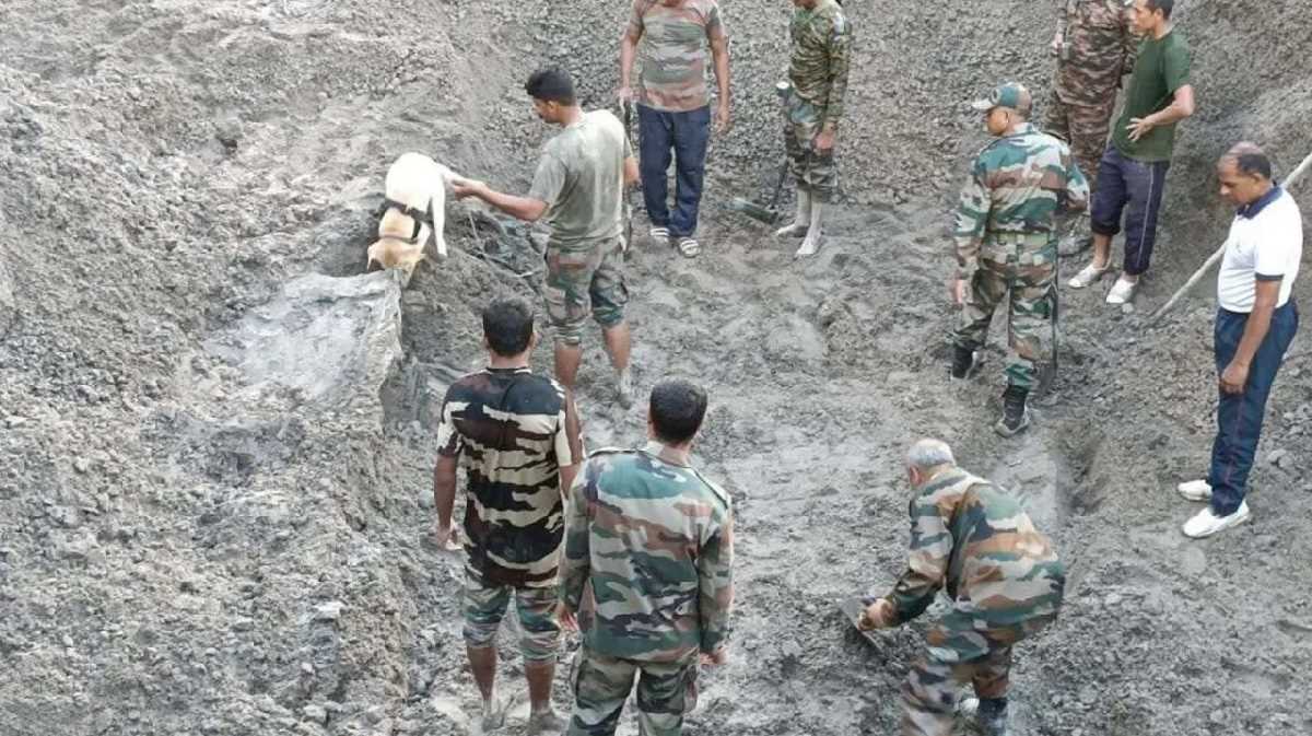 सिक्किम में बाढ़ से मरने वालों की संख्या बढ़कर 30 हुई, 81 लोग अभी भी लापता सिक्किम में बाढ़ से मरने वालों की संख्या बढ़कर 30 हुई, 81 लोग अभी भी लापता