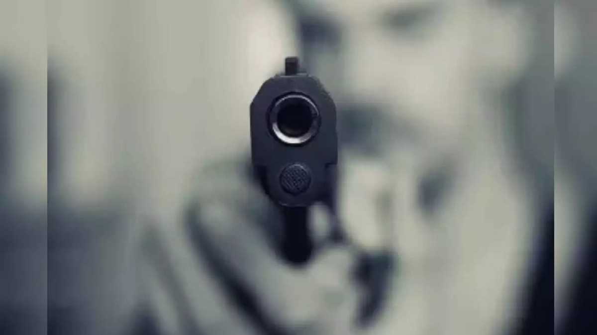 बिहार : अवैध संबंध में युवक की गोली मारकर हत्या