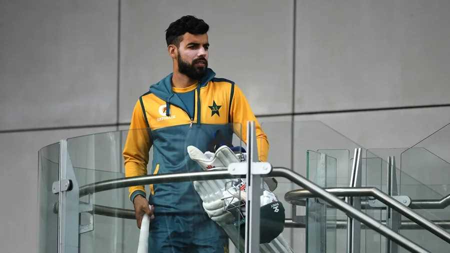 दो मैचों की टेस्ट सीरीज से बाहर हुए पाकिस्तान के लेग स्पिनर शादाब खान दो मैचों की टेस्ट सीरीज से बाहर हुए पाकिस्तान के लेग स्पिनर शादाब खान