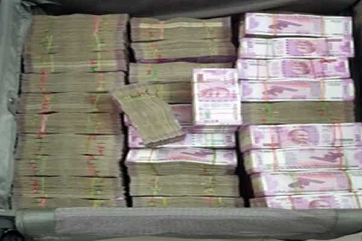 मध्य प्रदेश में नगदी सहित 63 करोड़ की सामग्री जब्त