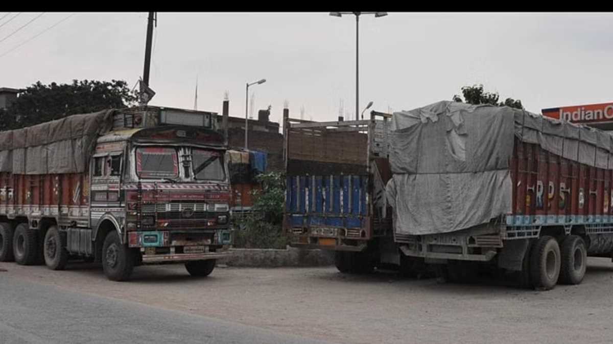 उत्तराखंड में भी नए हिट एंड रन काननू का हो रहा जमकर विरोध, पांच हजार से ज्यादा वाहनों के पहिए हुए जाम