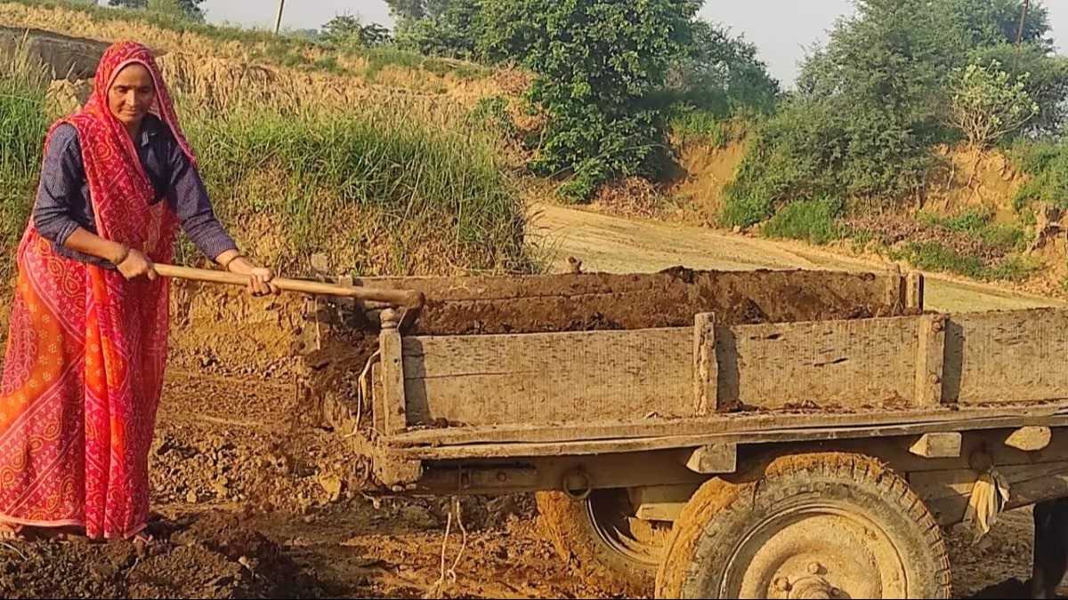 चुनाव से पहले महिला किसानों के लिए बड़ा ऐलान कर सकती है सरकार