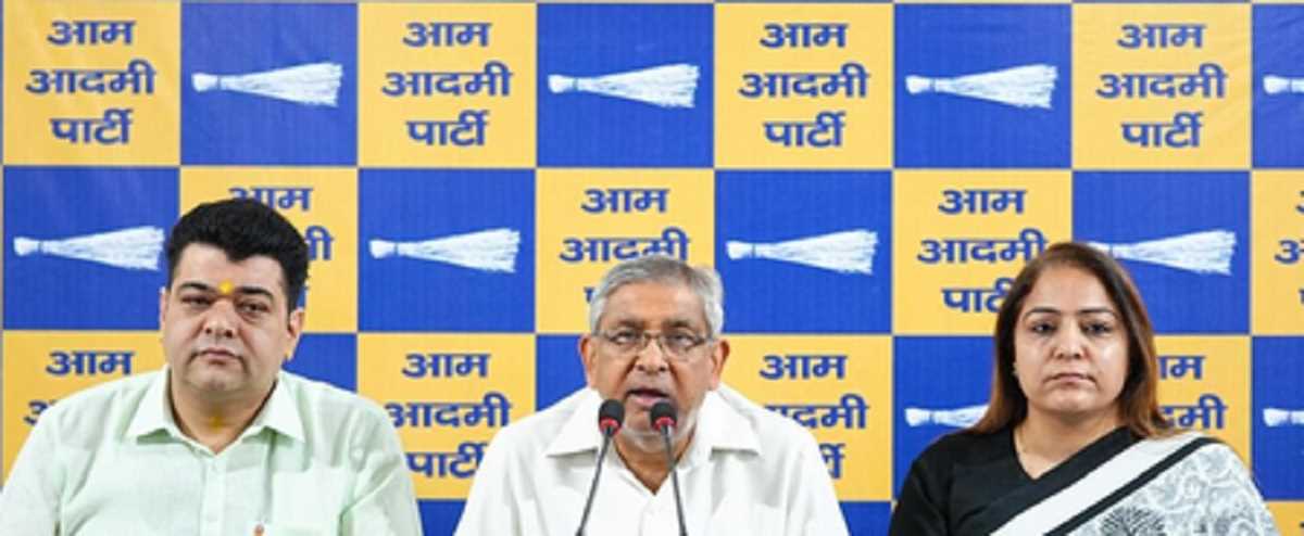 आम आदमी पार्टी एमसीडी मेयर चुनाव का करेगी बहिष्कार, भाजपा से वादे निभाने की मांग