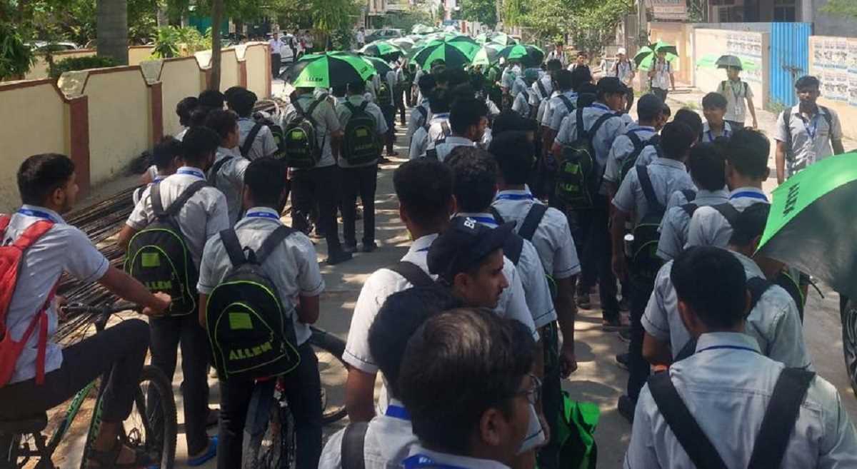 कोटा: छात्रों की खुदकुशी कैसे रोकेगी मेटा