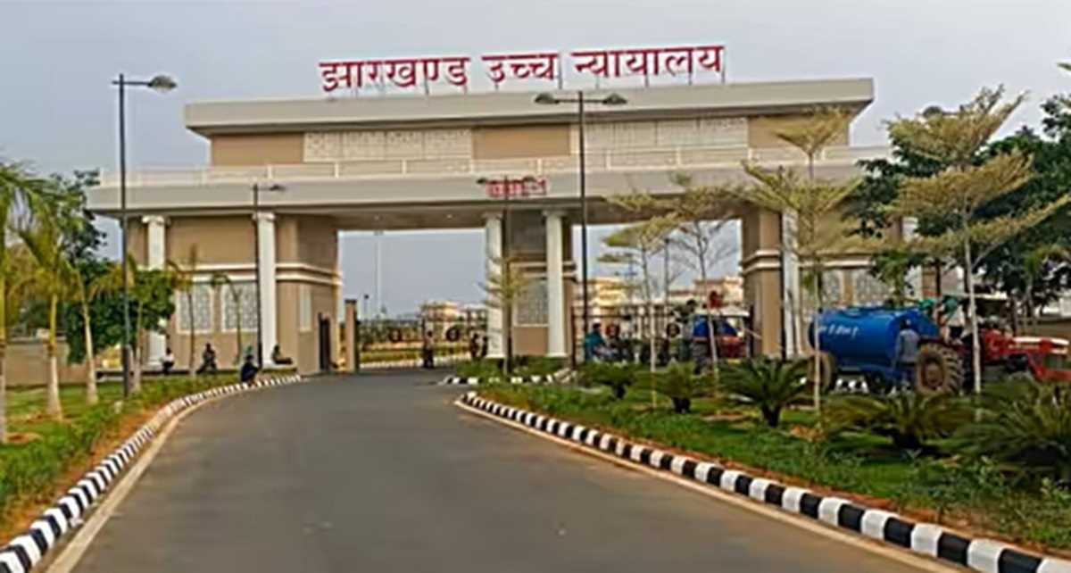 ईडी की कार्रवाई के खिलाफ हेमंत सोरेन की याचिका पर झारखंड हाईकोर्ट में सुनवाई पूरी, फैसला सुरक्षित ईडी की कार्रवाई के खिलाफ हेमंत सोरेन की याचिका पर झारखंड हाईकोर्ट में सुनवाई पूरी, फैसला सुरक्षित