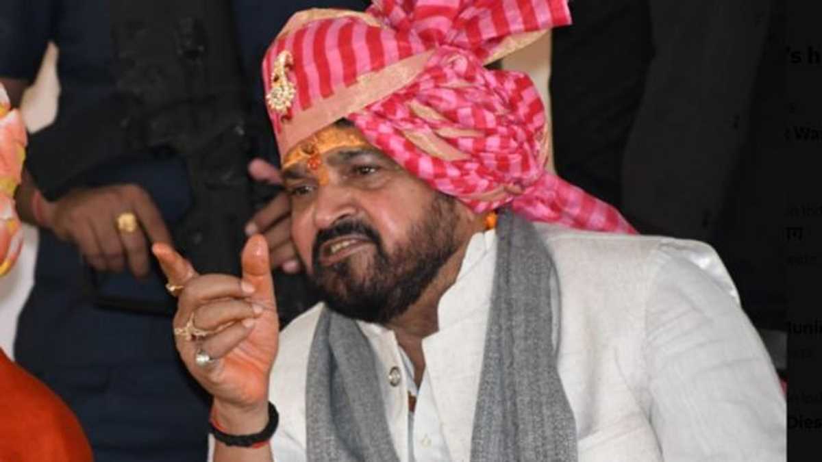 जनता हांक रही मोदी रथ, रोकने की ताकत किसी में नहीं : ब्रजभूषण