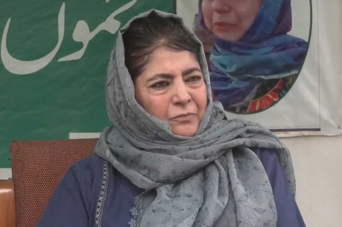 पुंछ हमले के बाद लोगों को ‘प्रताड़ित’ कर रहे हैं सुरक्षा बल : महबूबा