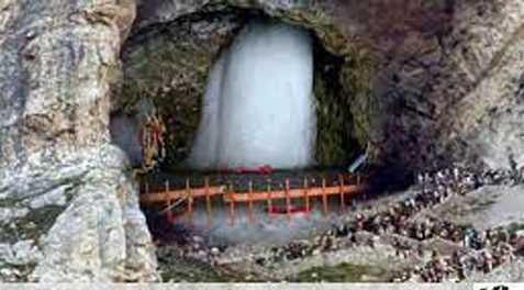 11,000 से अधिक तीर्थयात्रियों ने पवित्र गुफा के अंदर दर्शन किए,6,113 श्रद्धालुओं का जत्था रवाना 11,000 से अधिक तीर्थयात्रियों ने पवित्र गुफा के अंदर दर्शन किए,6,113 श्रद्धालुओं का जत्था रवाना