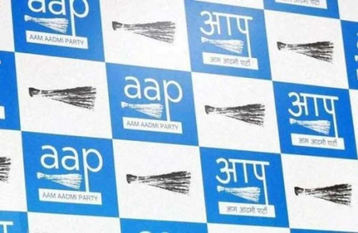 आरके पुरम विधानसभा : आप विधायक के खिलाफ मुनिरका गांव के लोगों में गुस्सा, 10 साल से सीवर की समस्या नहीं हुई दूर आरके पुरम विधानसभा : आप विधायक के खिलाफ मुनिरका गांव के लोगों में गुस्सा, 10 साल से सीवर की समस्या नहीं हुई दूर