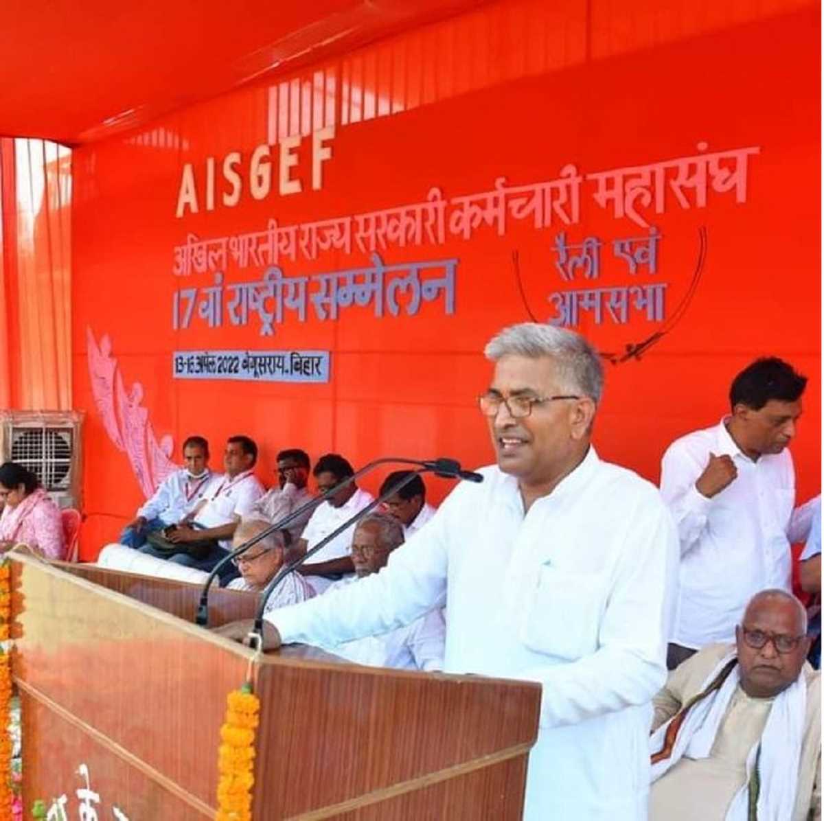 ‘वन नेशन, वन इलेक्शन’ की बात करने वाले ‘वन नैशन, वन पेंशन’ की बात कब करेंगे: लांबा