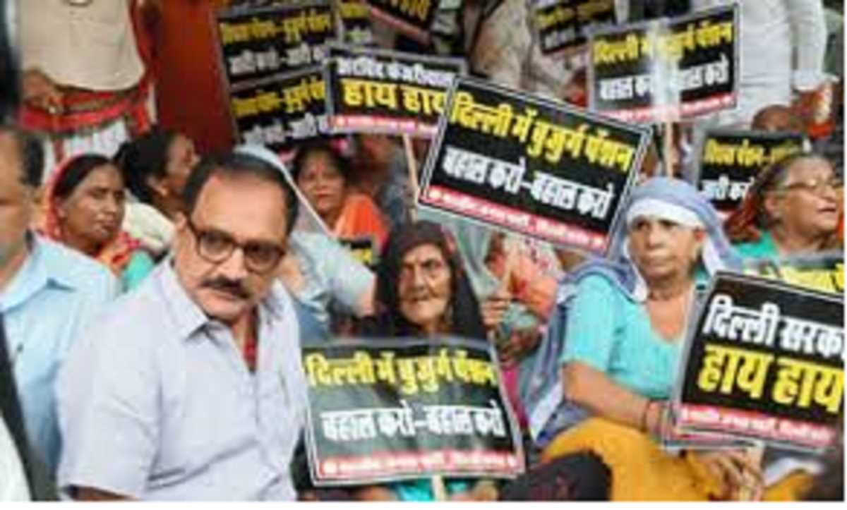 दिल्ली भाजपा ने पेंशन के मुद्दे पर सरकार, प्रदेश अध्यक्ष का आरोप- लूटने का काम कर रही केजरीवाल सरकार
