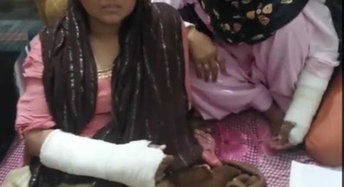 महिलाओं से अभद्रता मामला-पुलिस आयुक्त से लगाई न्याय की गुहार