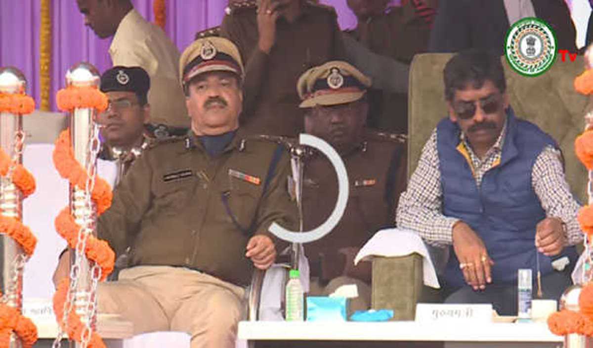 पलामू : जैप परिसर में हुई घटिया निर्माण की जांच होगी : हेमंत